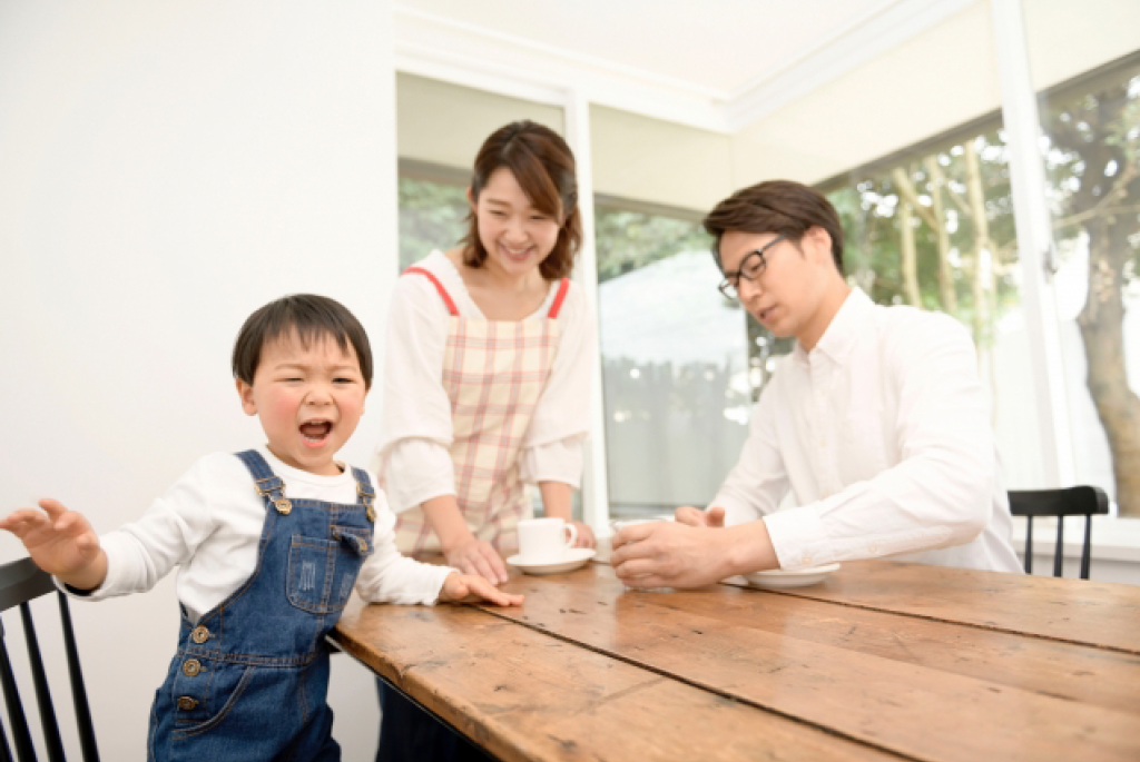 三言兩語破解孩子挑釁_周婉芬博士_黃巴士